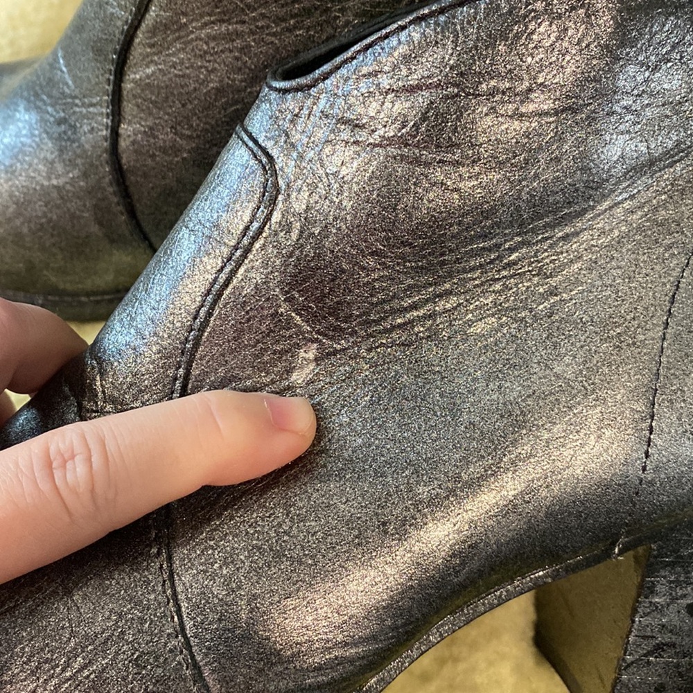 Frye Nora short ankle zip bootie metallic silver black gray - Picture 13 of 15